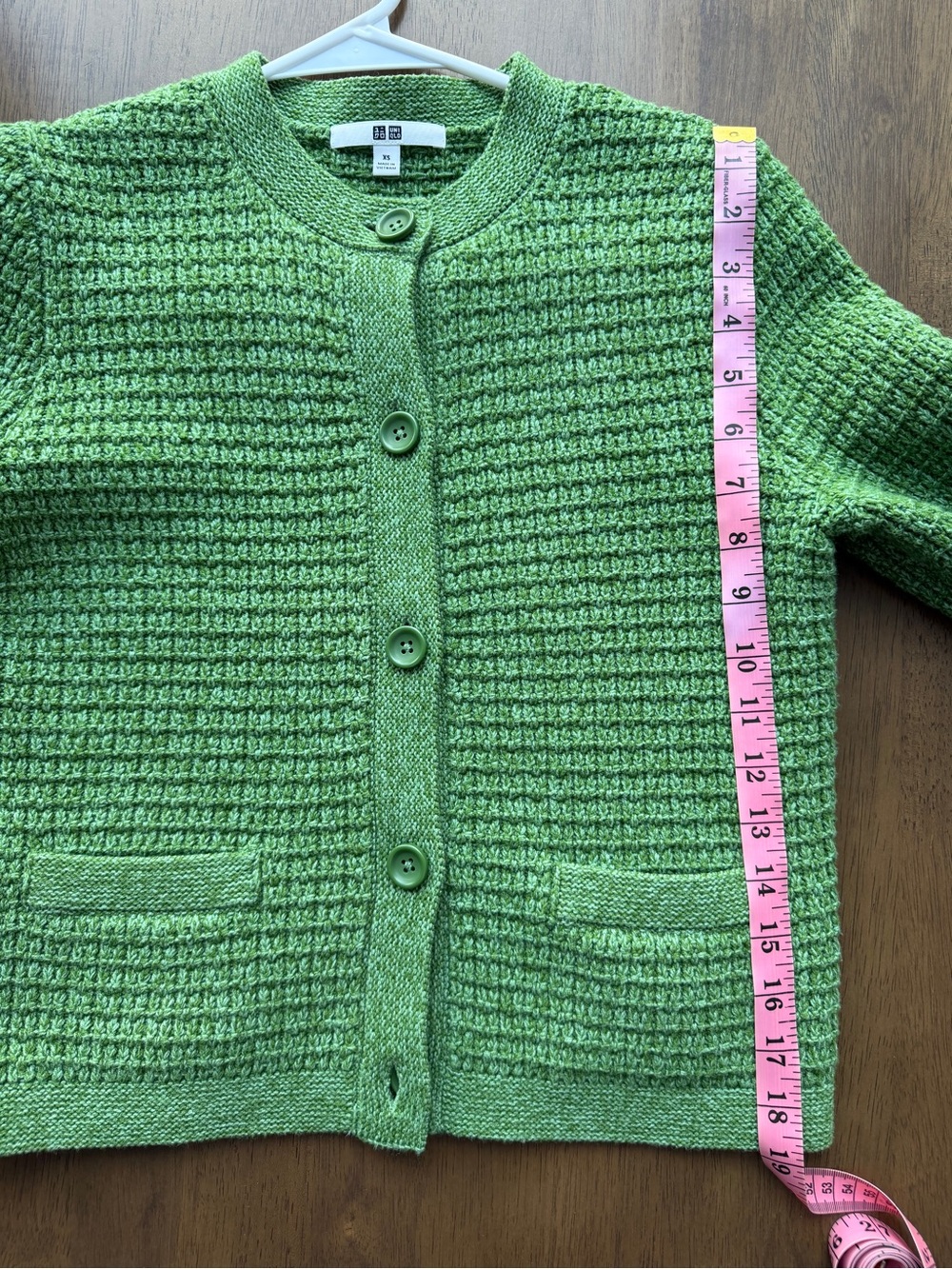 Uniqlo Olive Green Textured Button-Front Cardigan Sweater - Picture 8 of 10